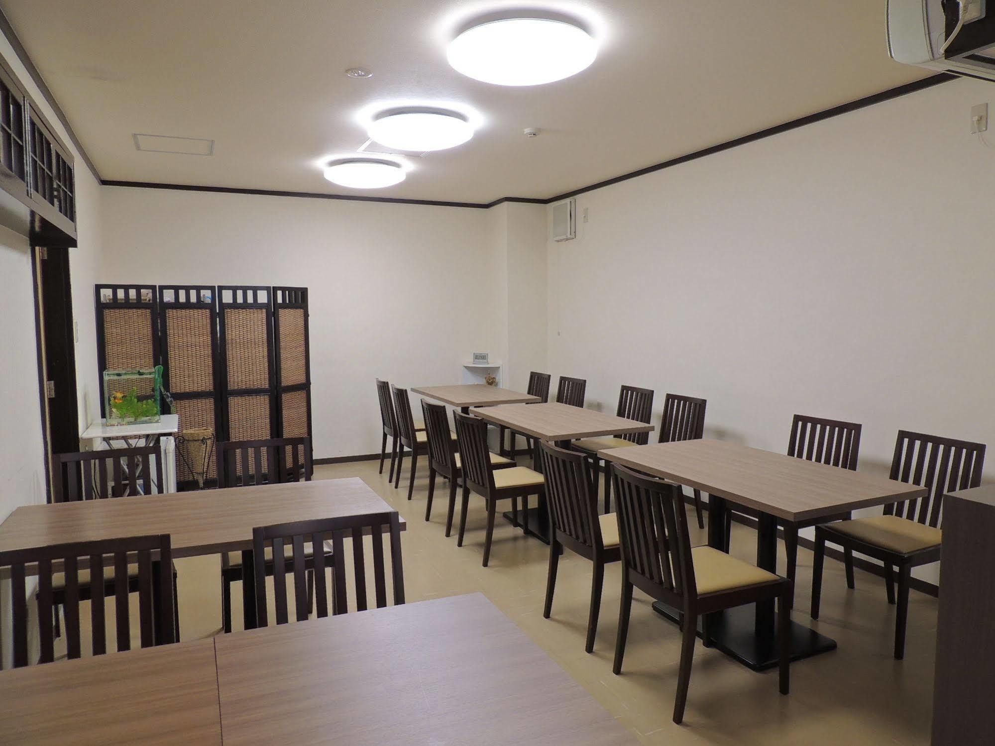 Hotel New Tohoku Tokio Buitenkant foto